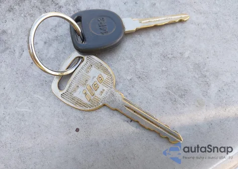 2004 Chevrolet Silverado 1500 Work Truck из США, поврежденный, VIN 1GCEC19X84Z287687